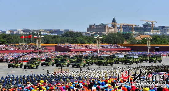 來(lái)自石家莊的勝利日閱兵壓軸方隊：作為中國女兵我很驕傲